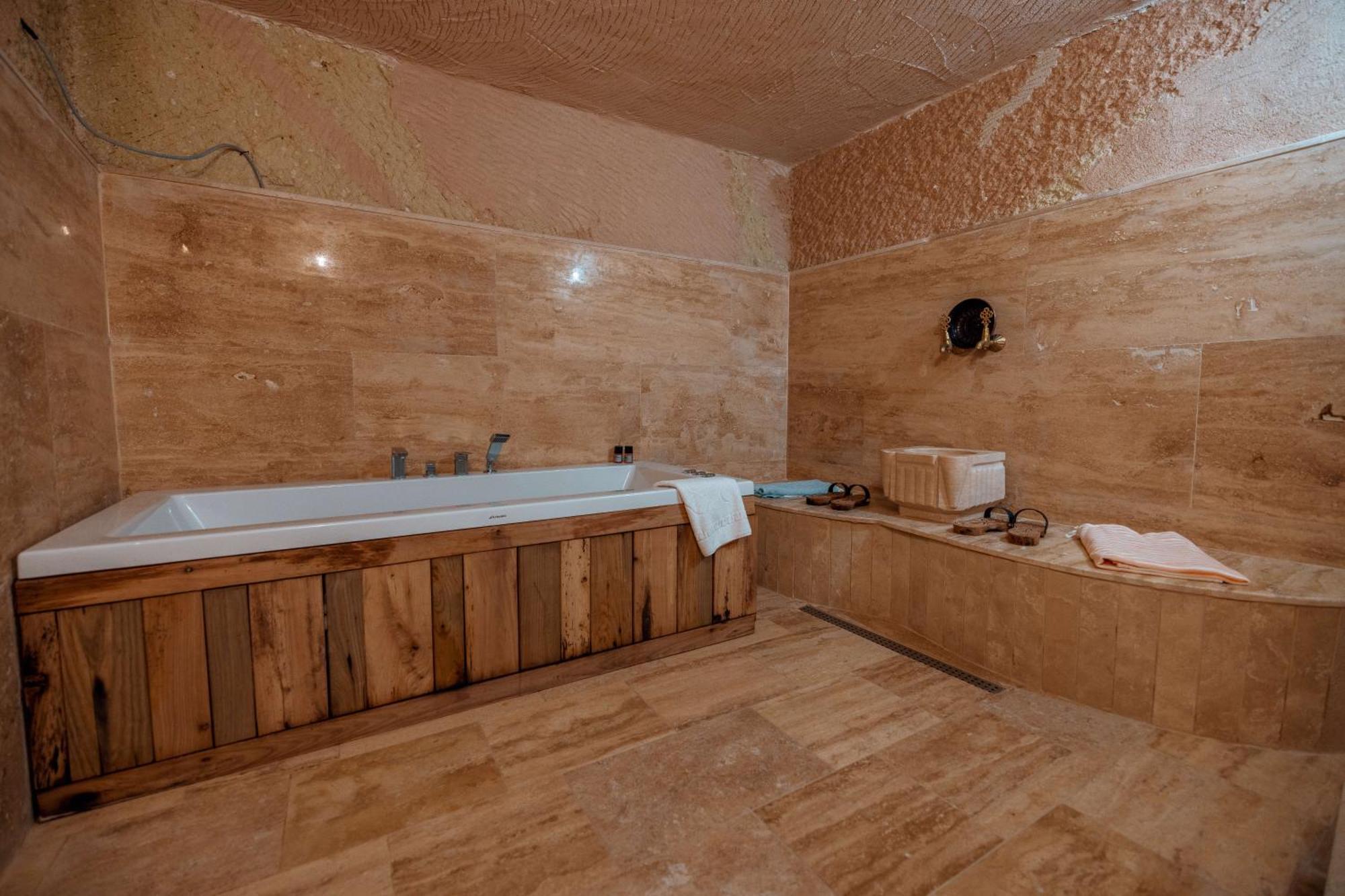 Misty Cave Hotel Ürgüp Ngoại thất bức ảnh