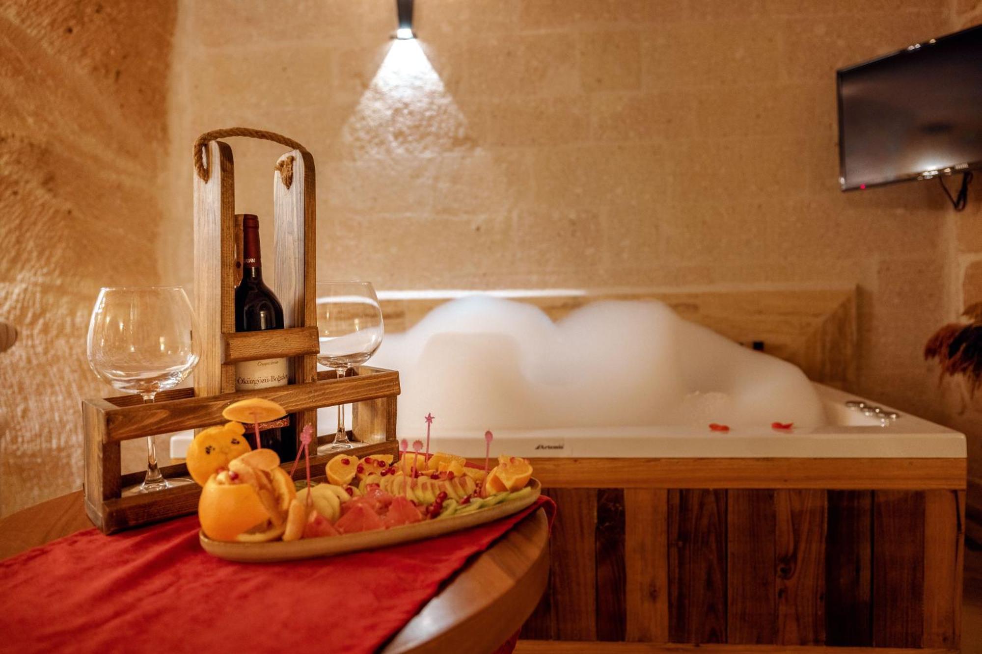Misty Cave Hotel Ürgüp Ngoại thất bức ảnh