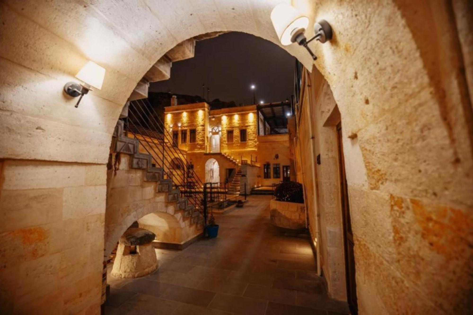 Misty Cave Hotel Ürgüp Ngoại thất bức ảnh