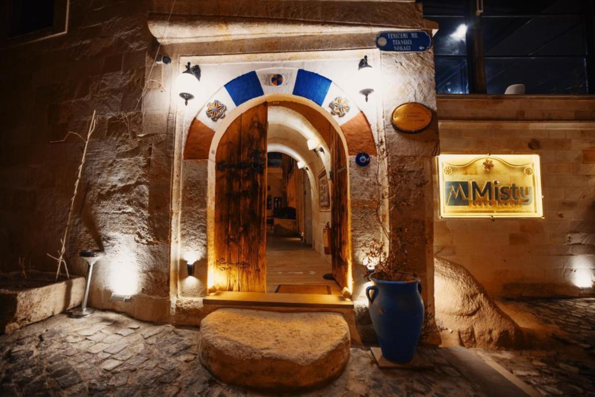 Misty Cave Hotel Ürgüp Ngoại thất bức ảnh